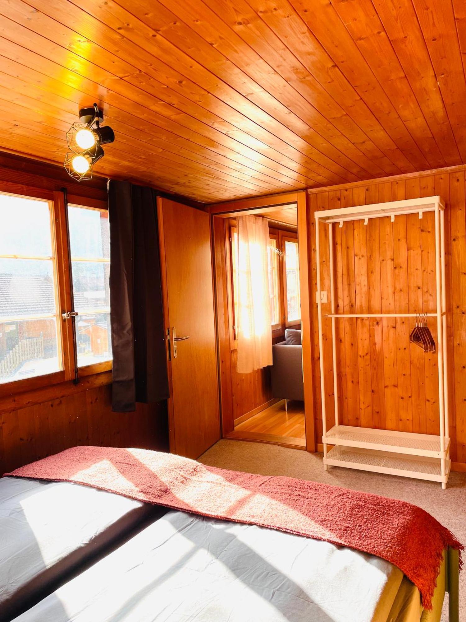 Charming, Well-Equipped Alpine Apartment Kandersteg Kültér fotó