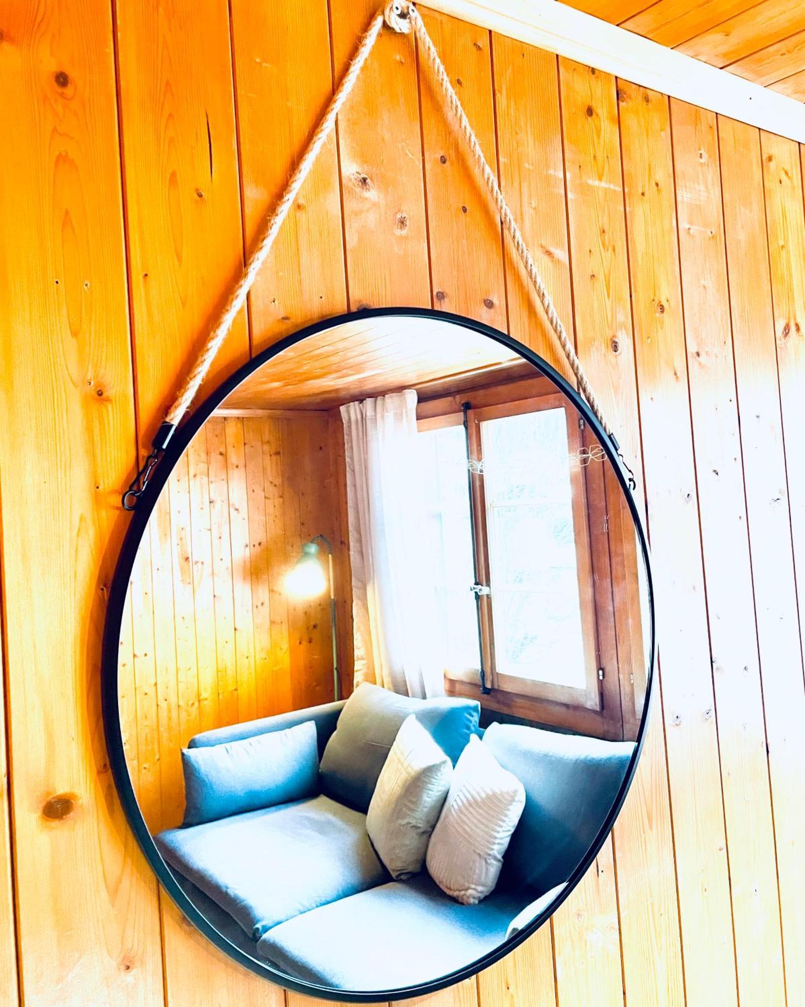 Charming, Well-Equipped Alpine Apartment Kandersteg Kültér fotó